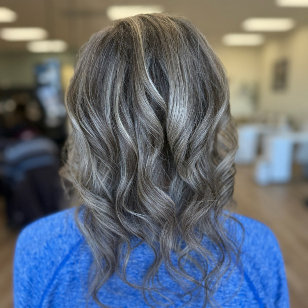 Toner/gloss at The Kurly Kay Way in High Ridge, MO