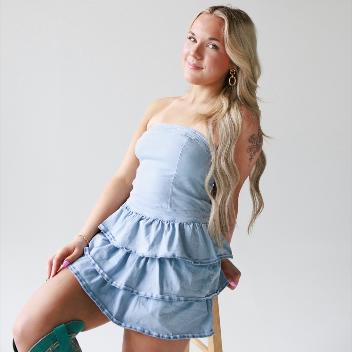 Root Retouch at Hair By Noa Ashlyn in Mission, KS