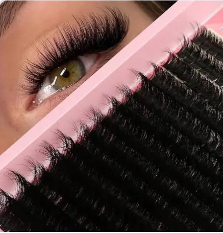 Cluster Lashes