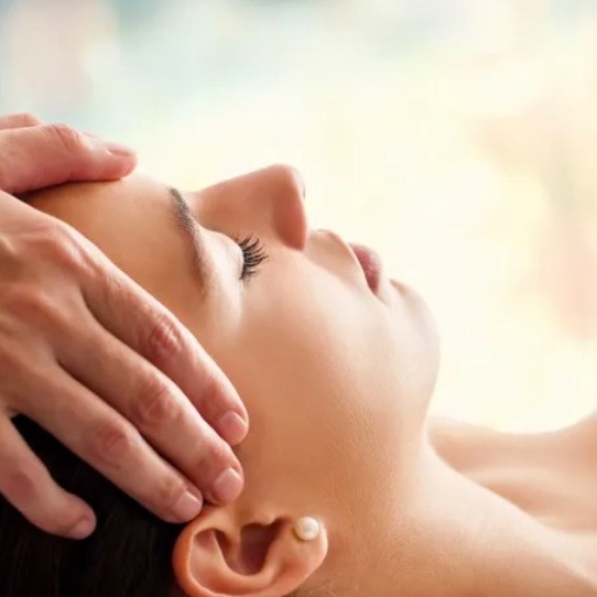 Glo Scalp massage treatment at Glo Body Co. in Trenton, MO