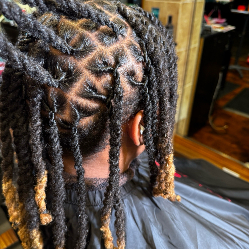 LOC RETWIST at Texture House Salon in Spring, TX