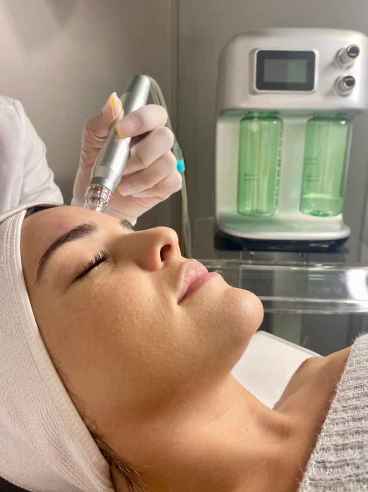 Hydrodermabrasion Facial