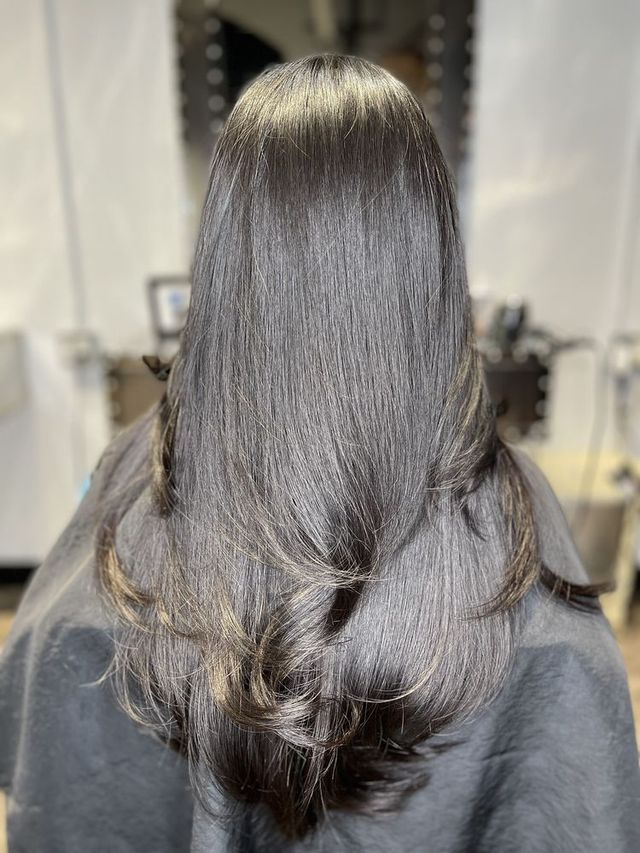 Signature Blowout W/Over Color