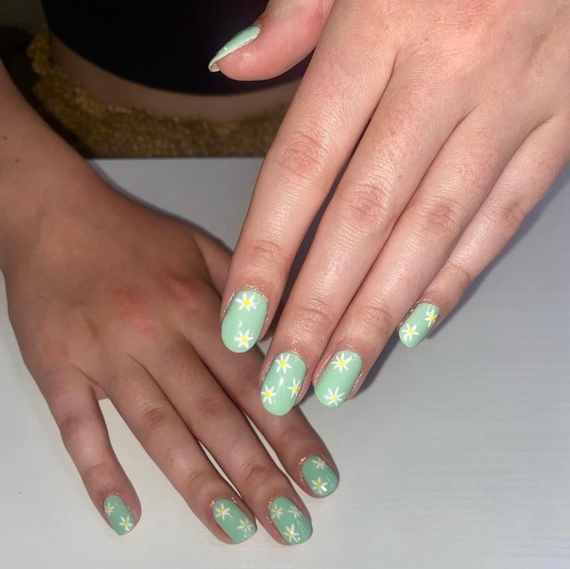 MANICURE & GEL COLOR