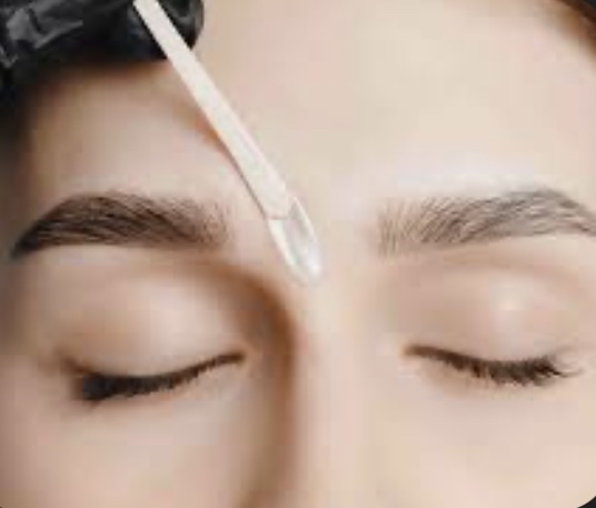 Brow Wax & Tint