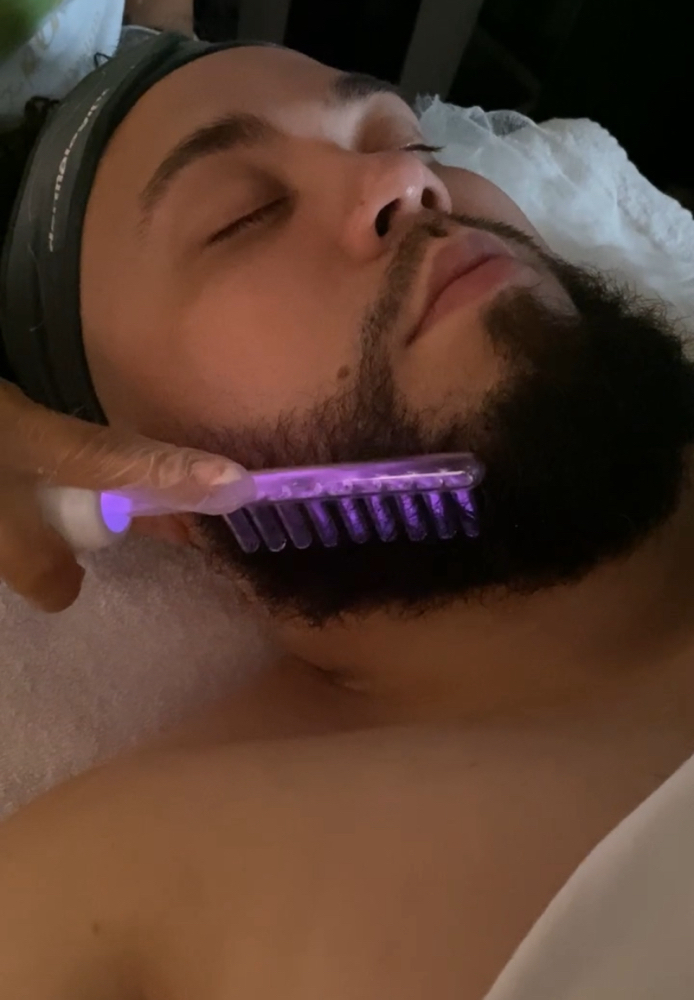 Men's Facial W/ Beard Treatment
