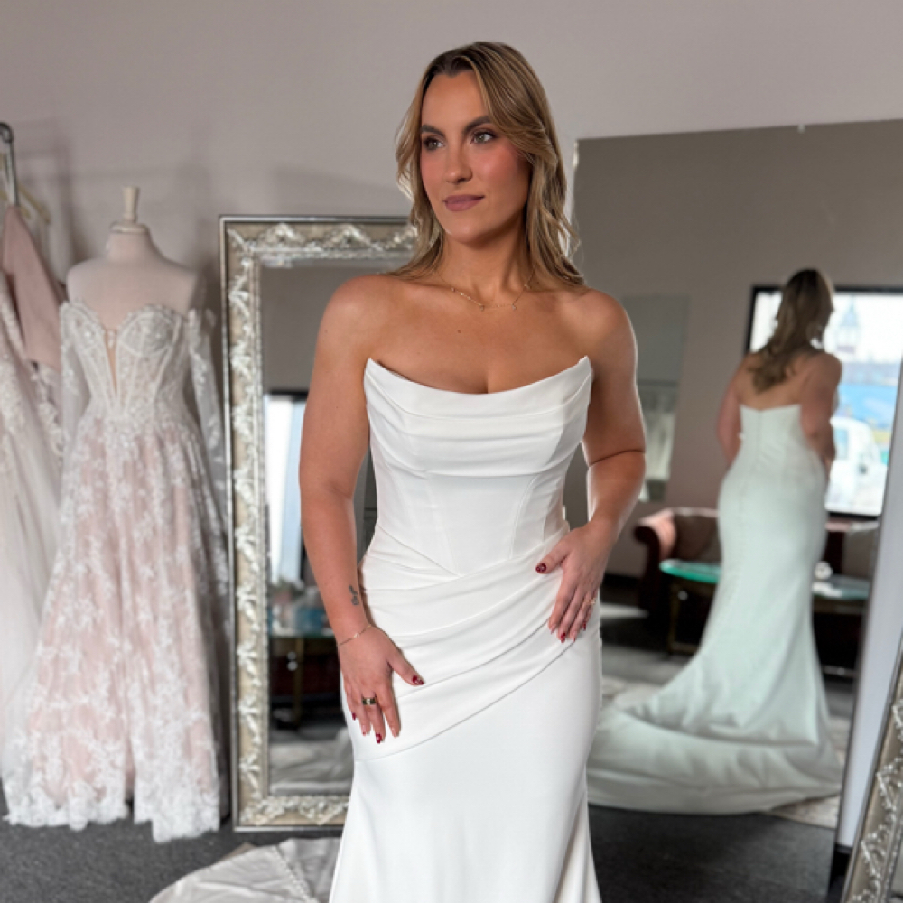 Bridal Glow Deluxe Package at LIV Beauty in Marion, IL