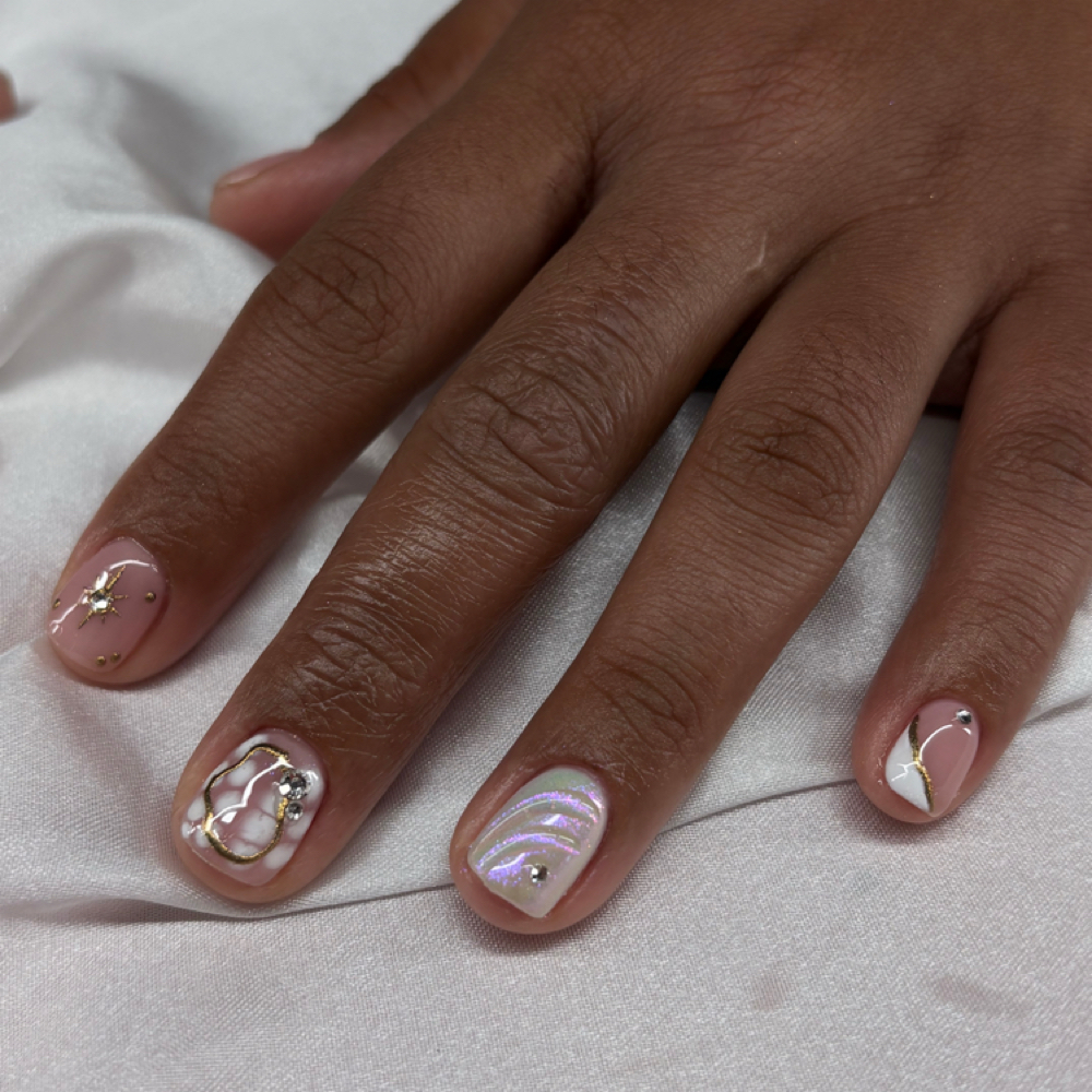 Manicures at Glam Clawss in Colton, CA