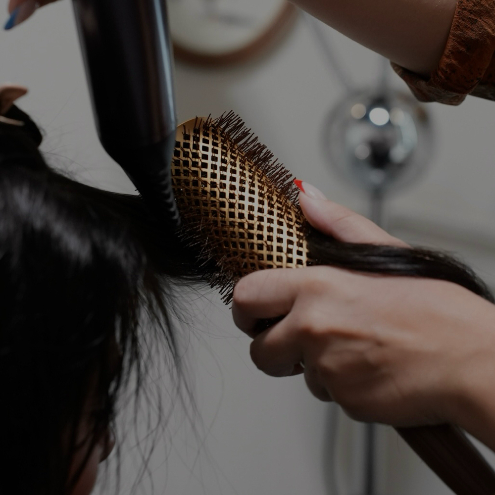 Blowout at Moore and Mane in Bonita Springs, FL