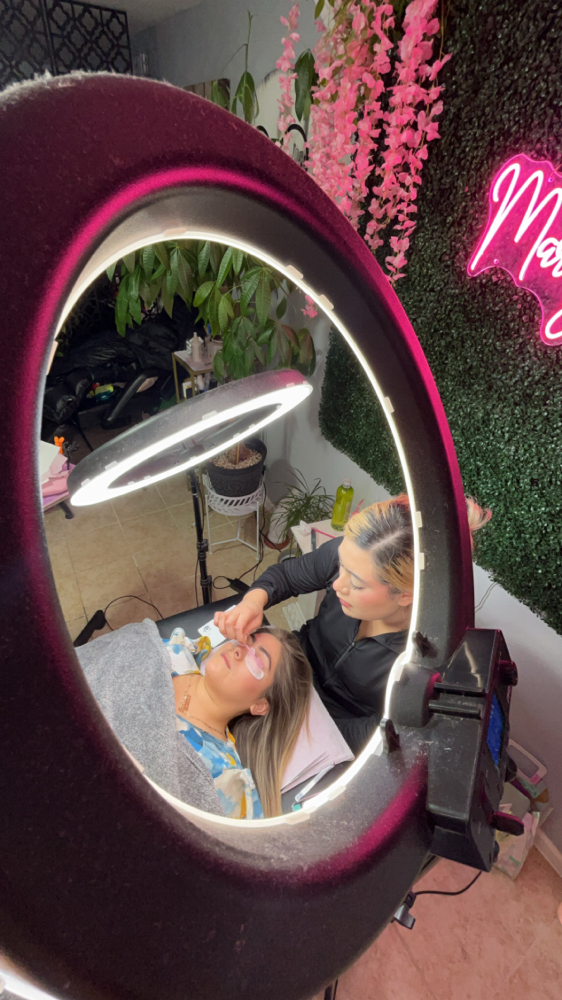 Lash Courses available