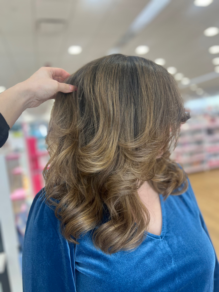 Haircut + Shampoo