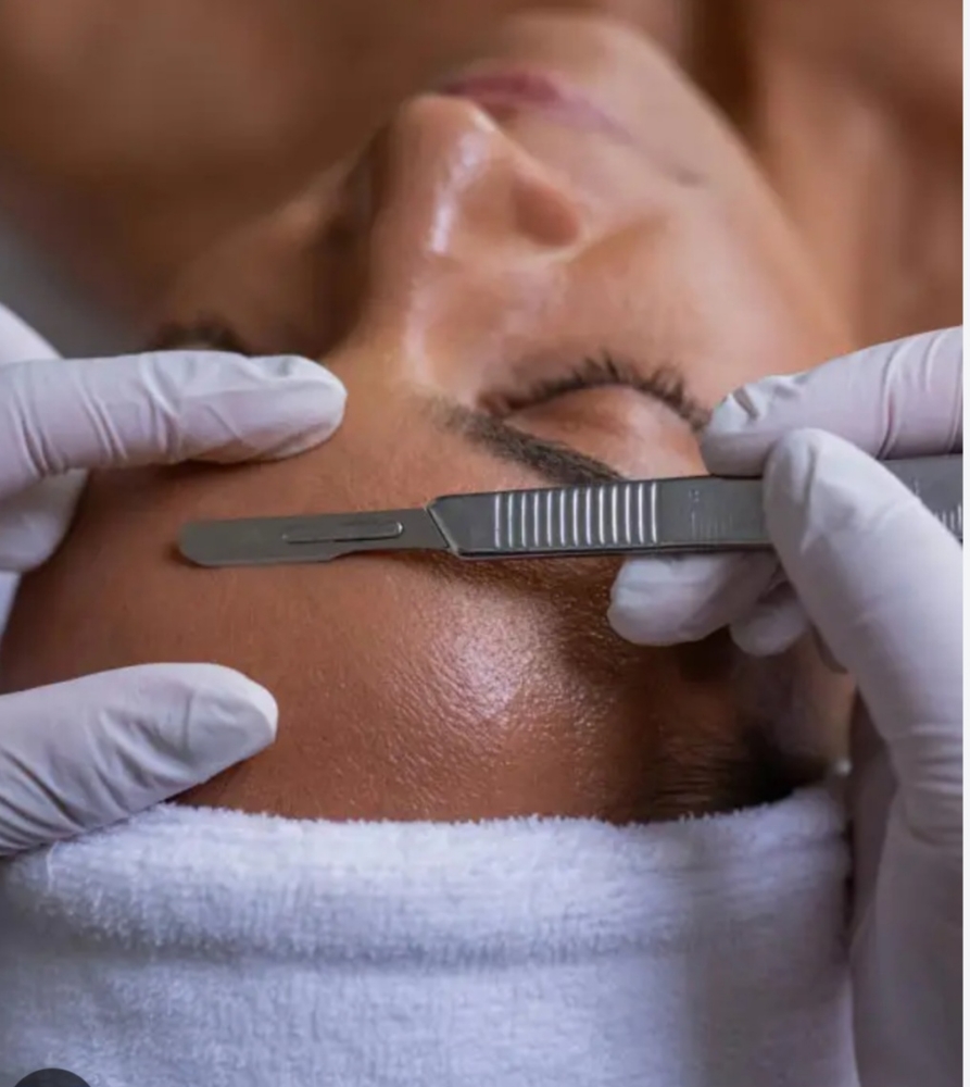 Dermaplane Facial