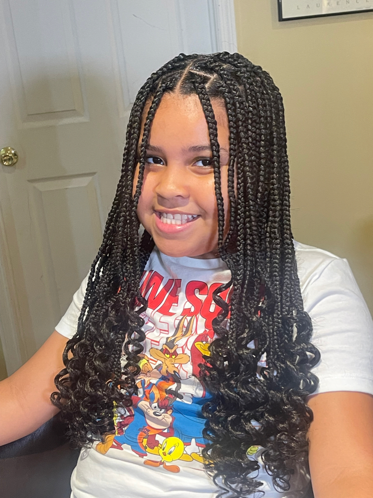 Medium Knotless