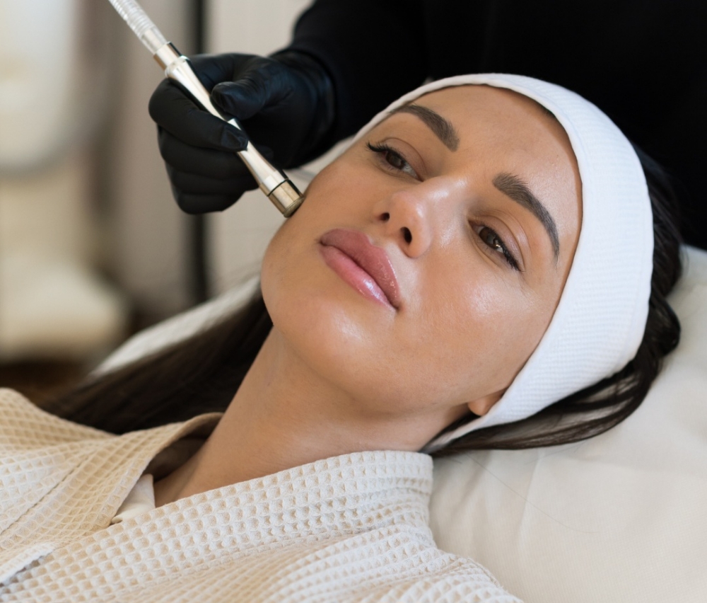 Elevate Facial - Microdermabrasion