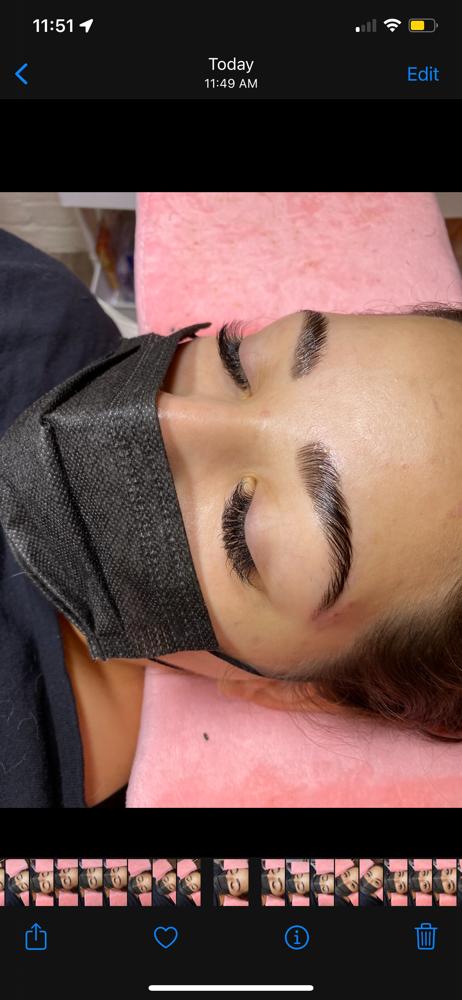 Brow Lamination & Tint