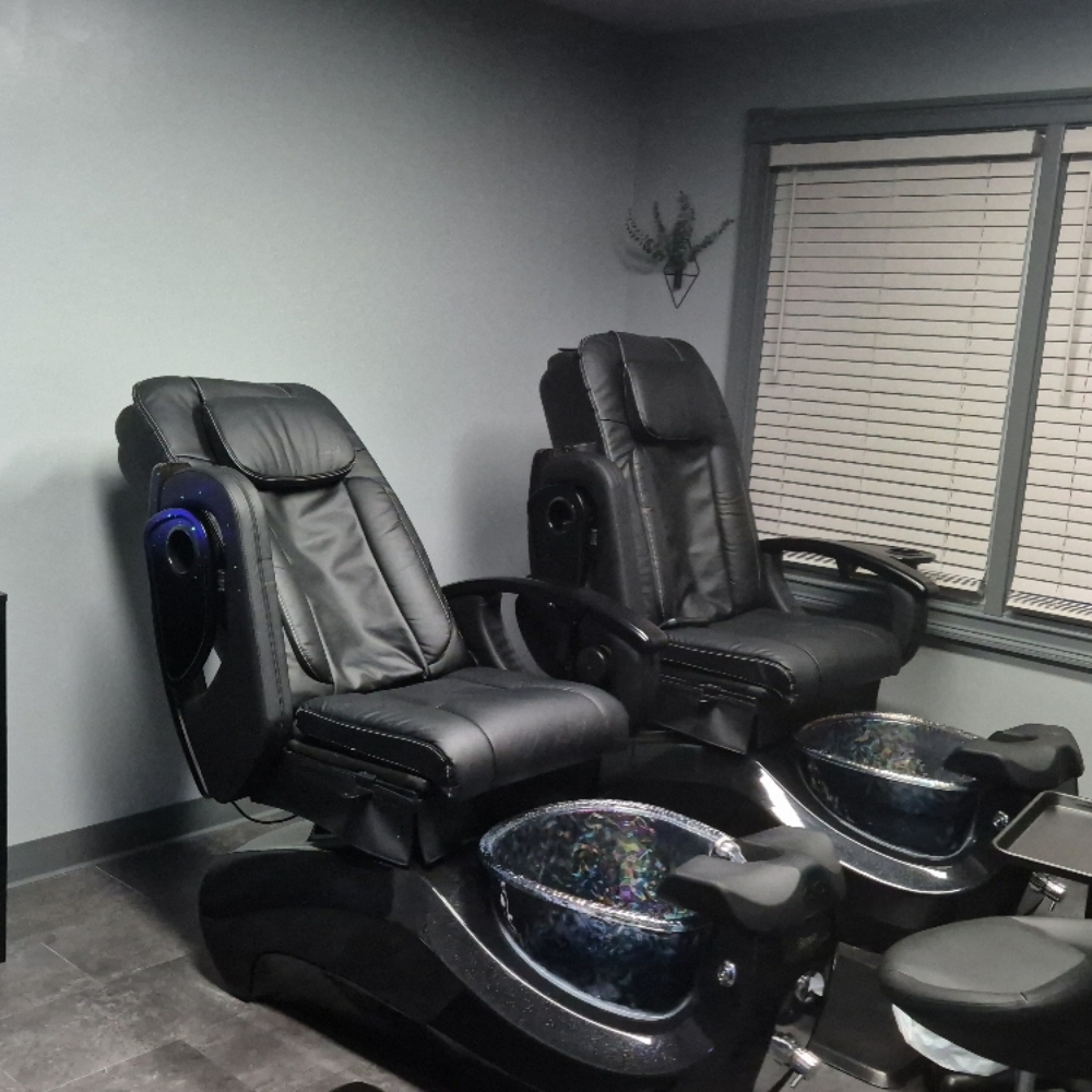 Classic Pedicure at House of Sage Salon & Suites in Saginaw, MI