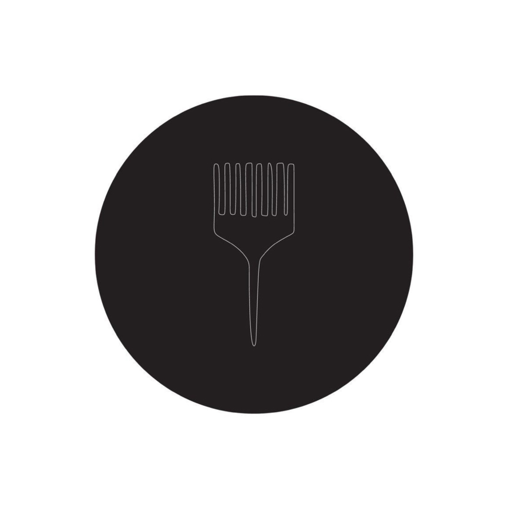 Clarifying Shampoo Treatment at Hair by Tho- LUX Salon Suites in Arlington, TX