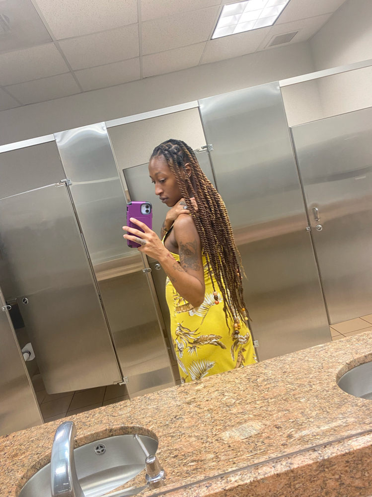 Extendo Two Stands On Locs