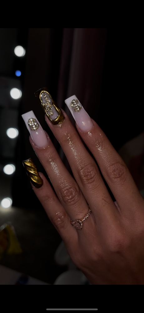 Medium Set Toes Included