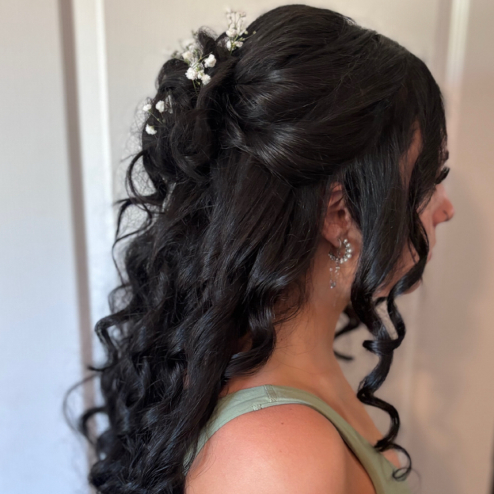 Formal updo at ITS A VIBE  at Glam 405.    2121 W Noble Ave Guthrie OK . 720-431-8899 in Guthrie, OK
