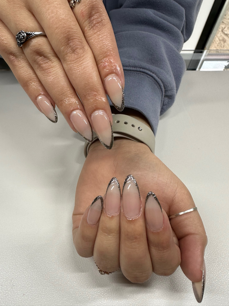 Medium Full Set + Nail Art