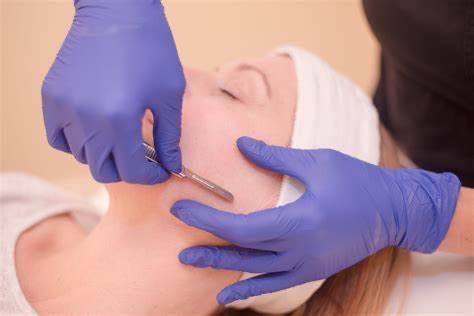 LunchTime Dermaplane Or Teen facial