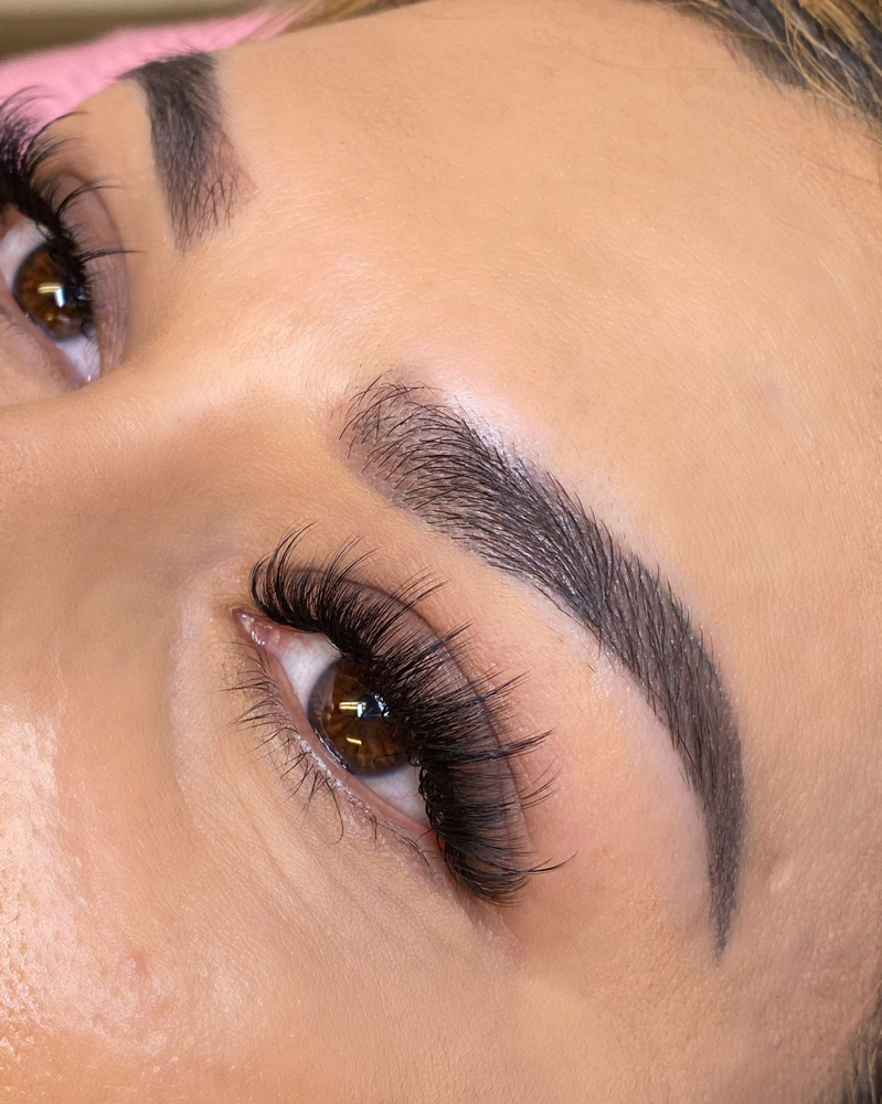 Strip Lash “Wispy” Look | Full Set