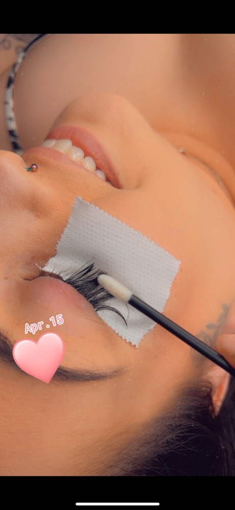 Lash Removal