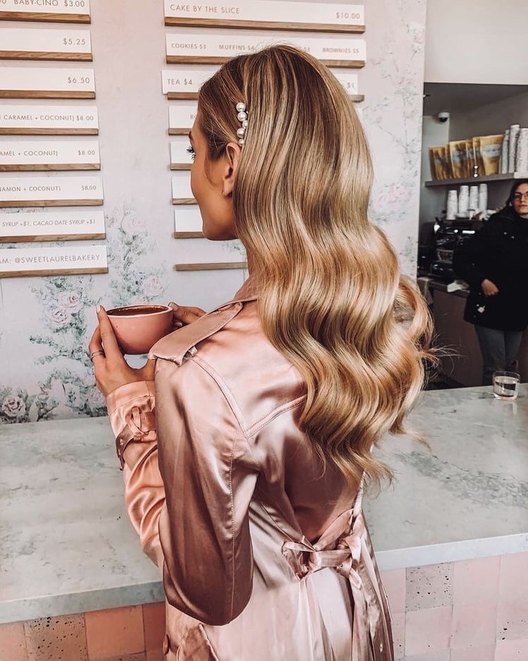 Hollywood/Beach Waves (not Bridal)