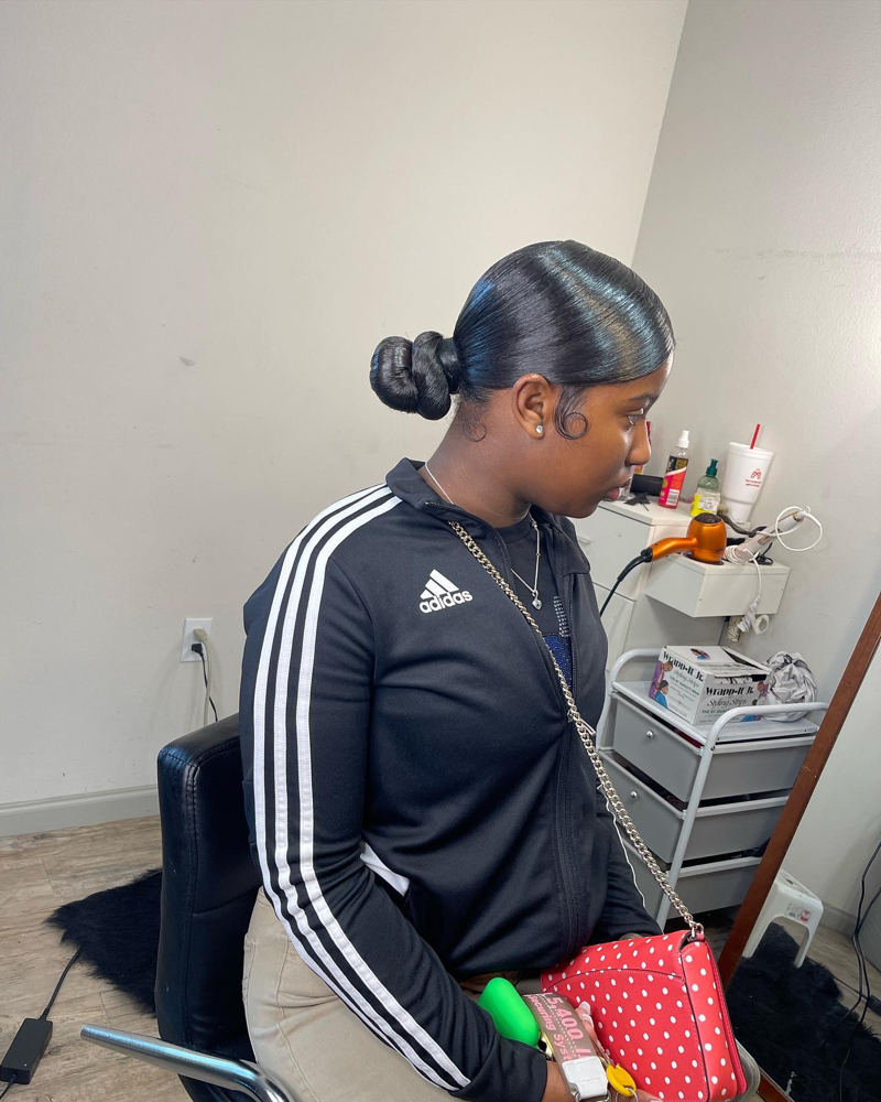 Back Knot w/Swoop