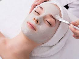 Glimmering Gold Facial