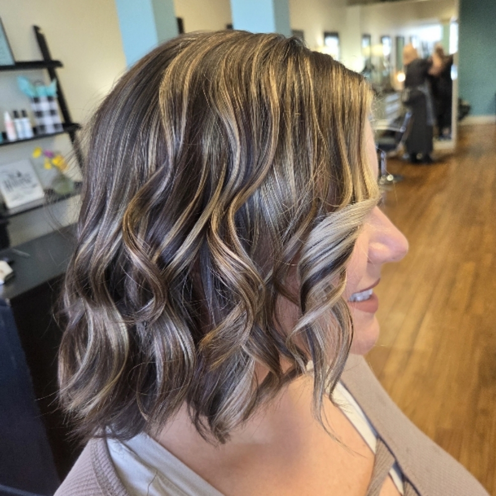 Full Highlight and cut at Beauty By Alexis in Louisville, KY