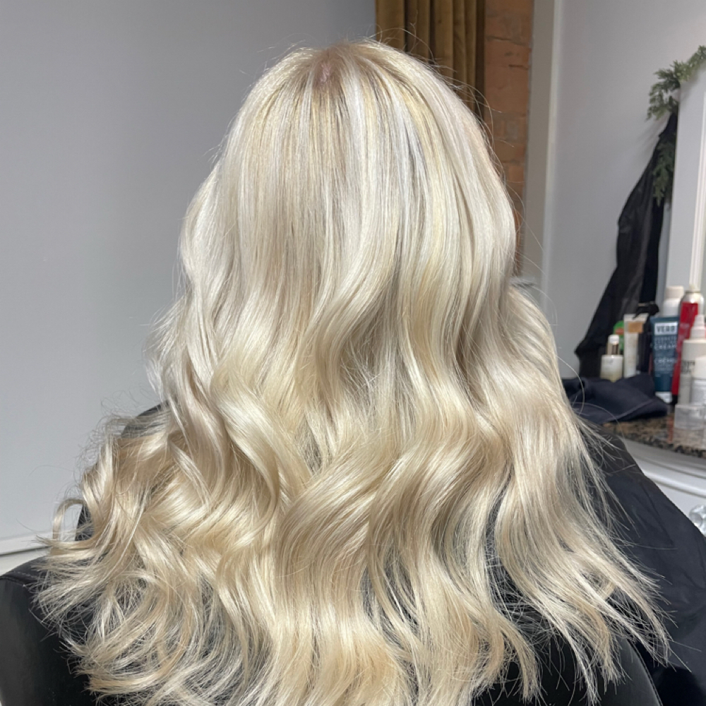 Bleach And Tone at Madisson Riggs in Columbus, OH