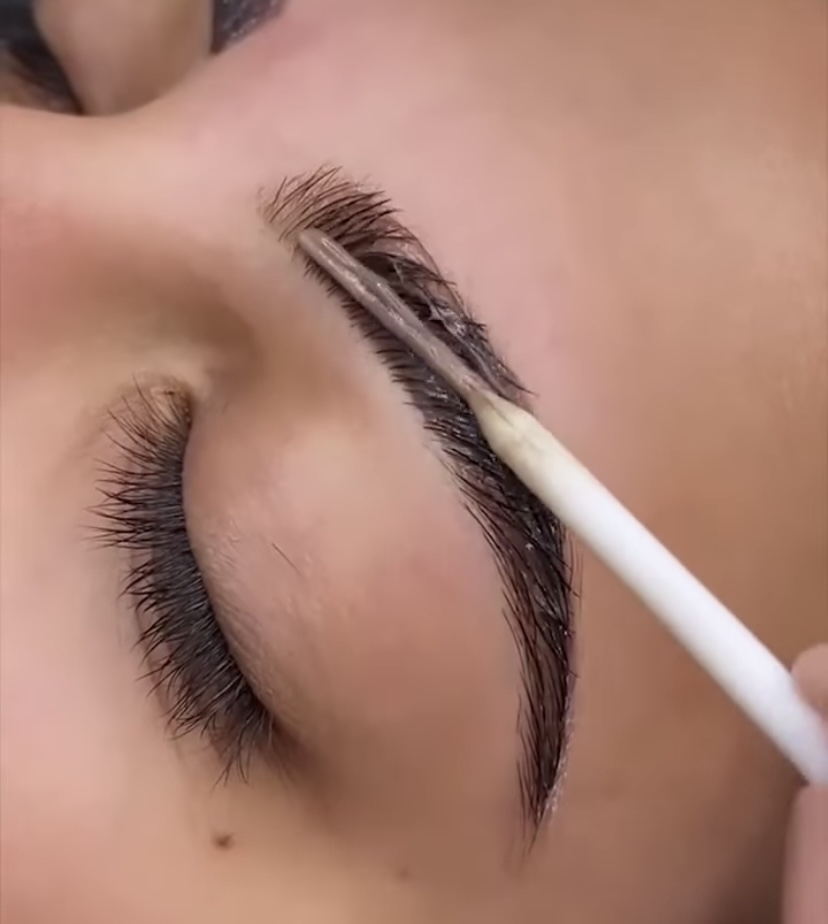 Brow Tint