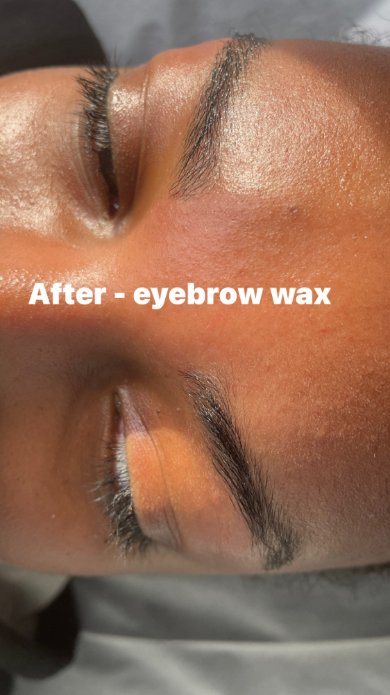 Eye Brow Hair Removal at Crowned Exclusive Esthetics in Kansas City, MO