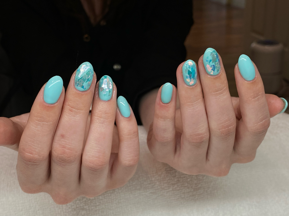 Deluxe Gel Manicure