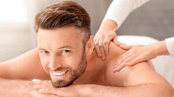 Aromatherapy Full Body Massage