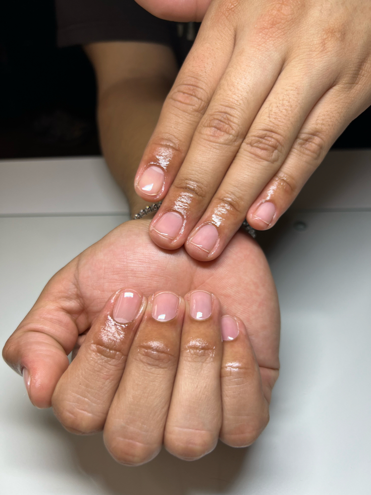 Basic Gel Polish Mani