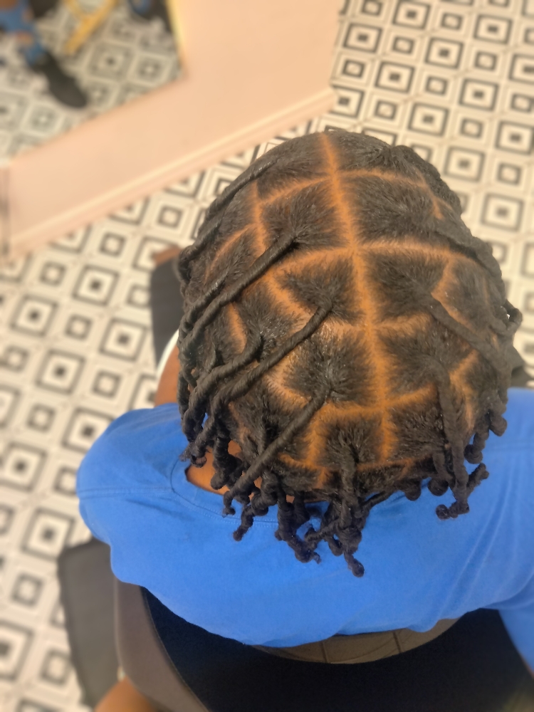 Med Starter Locs/ Wash Included