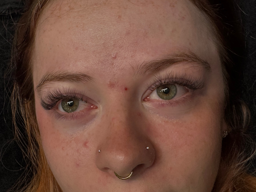 Hybrid Eyelash Extensions