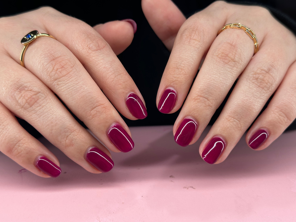 Gel Manicure (solid color)