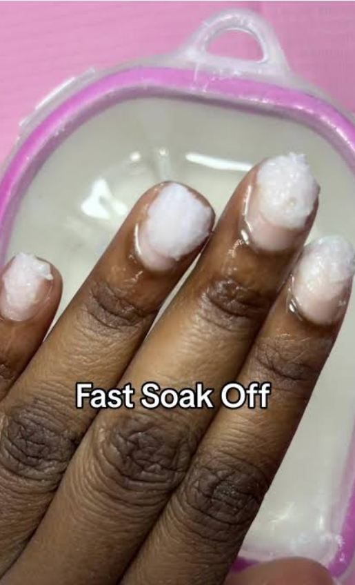Gel Polish Removal at Healthy Nails Spa in Hazel Crest, IL