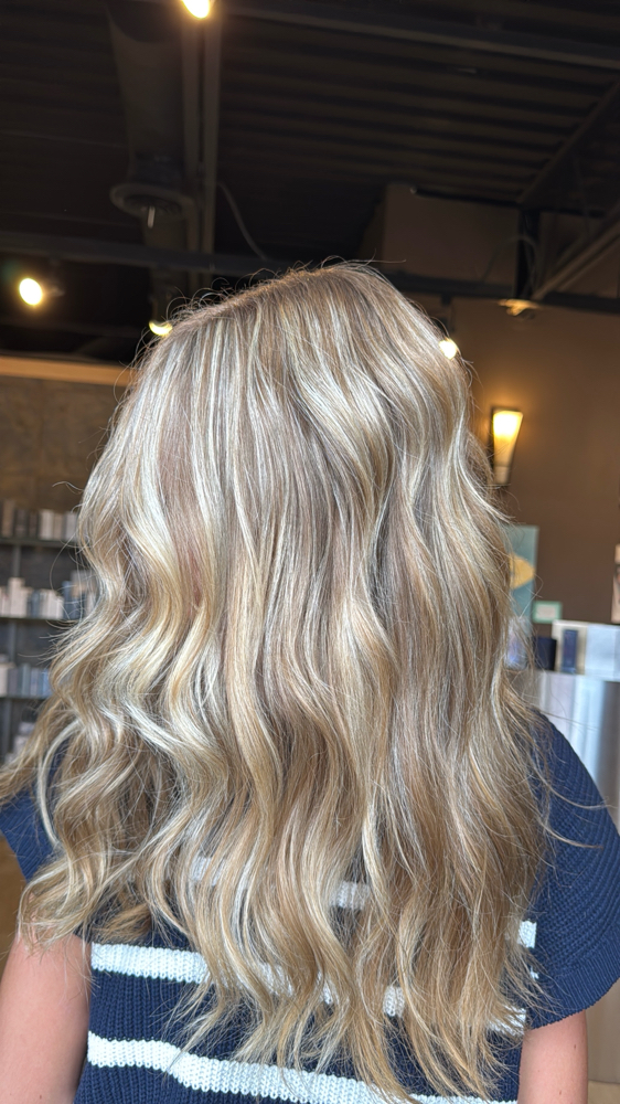 Flash Blonde at Anointed Roots in Greensboro, NC