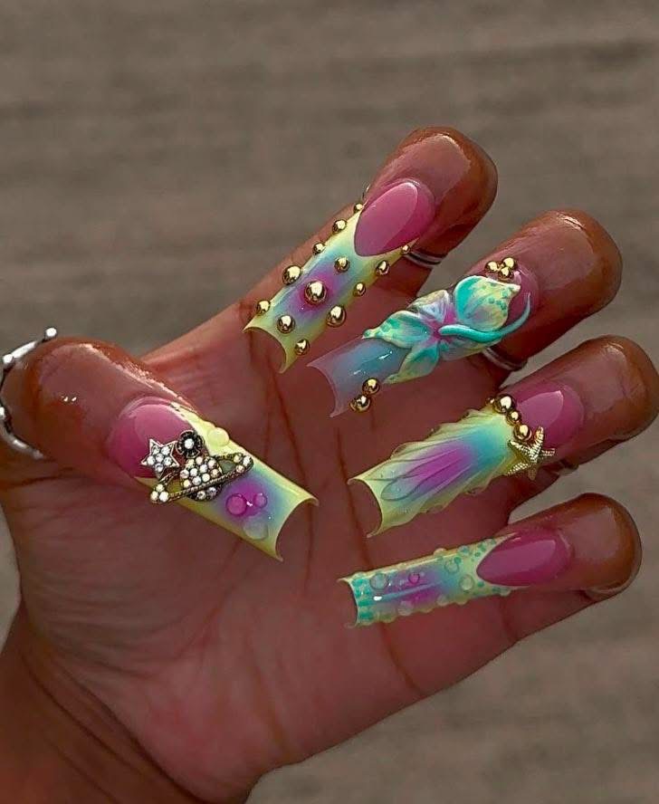 Freestyle Nail Art