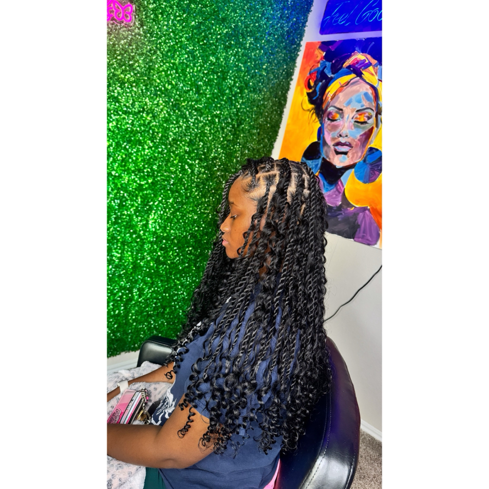 Medium Island Twists