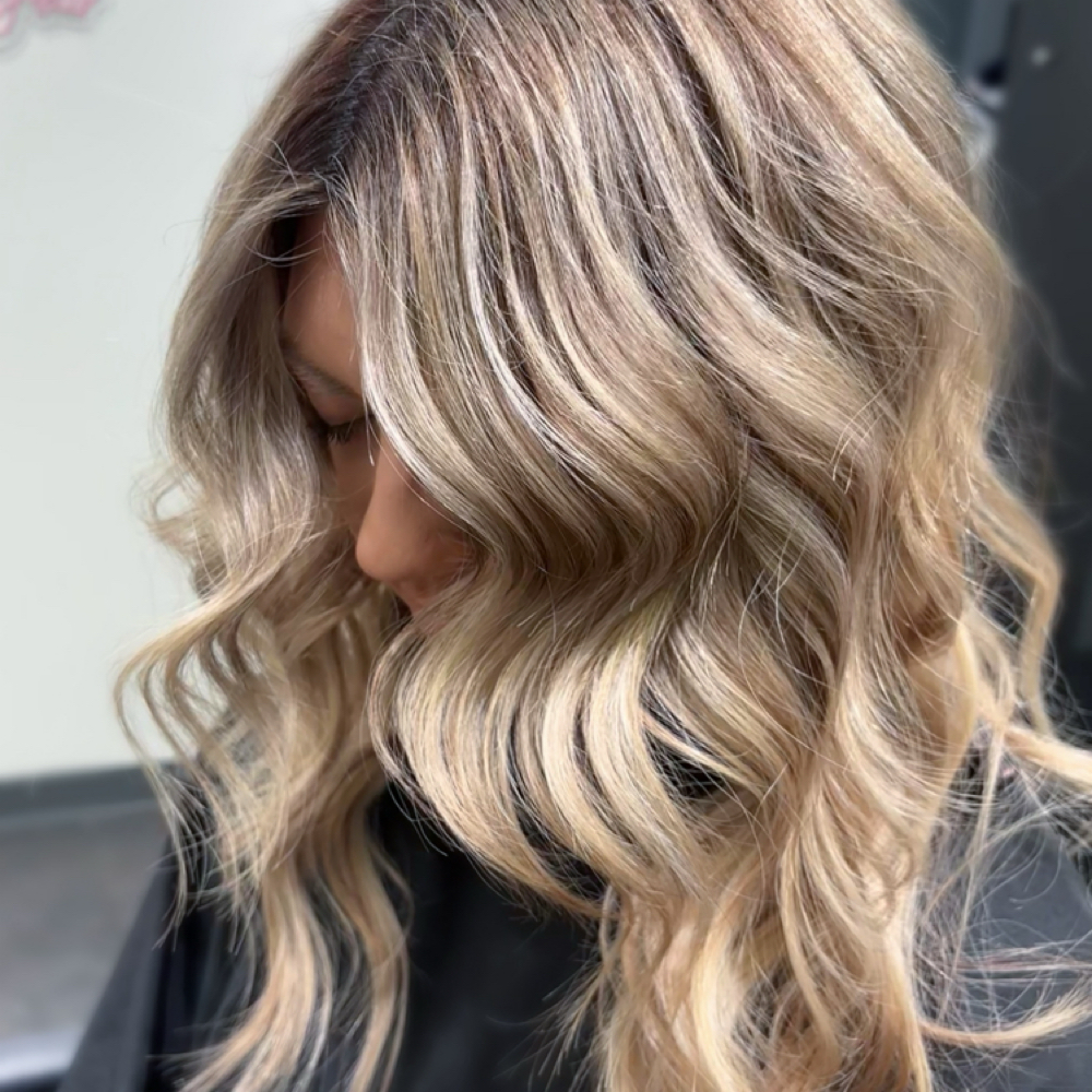 Bang Trim at Liyah’s Beauty Bar in Ellisville, MO