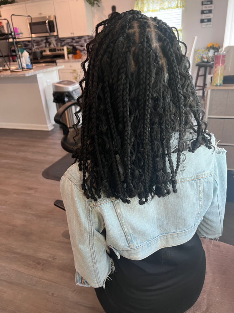 Boho Boxbraided Bob at Braided By UNeeQ in Moundville, AL