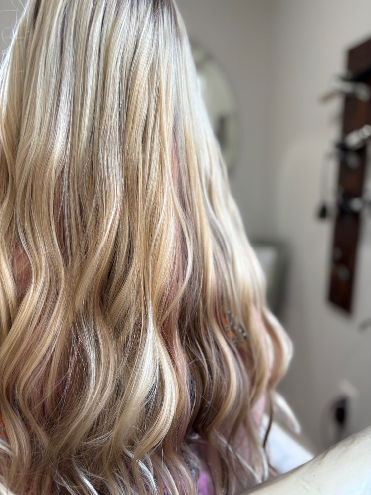 Haircut, Deep Treatment & Blowout