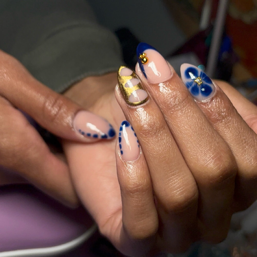 Fill In at The Nail Nook in Summerville, SC