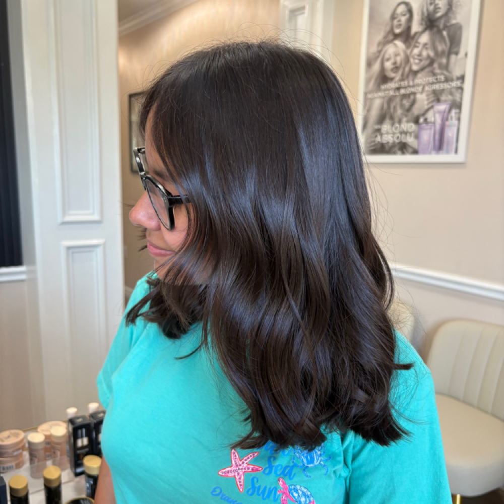 Haircut & Blowout/Style at @beautywithviviana in Pearland, TX
